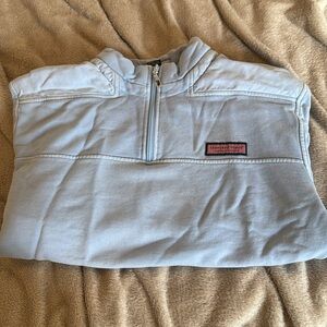 vineyard vines light blue quarter zip size medium